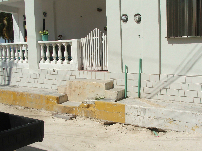 Isla Mujeres Sidewalks Double Step