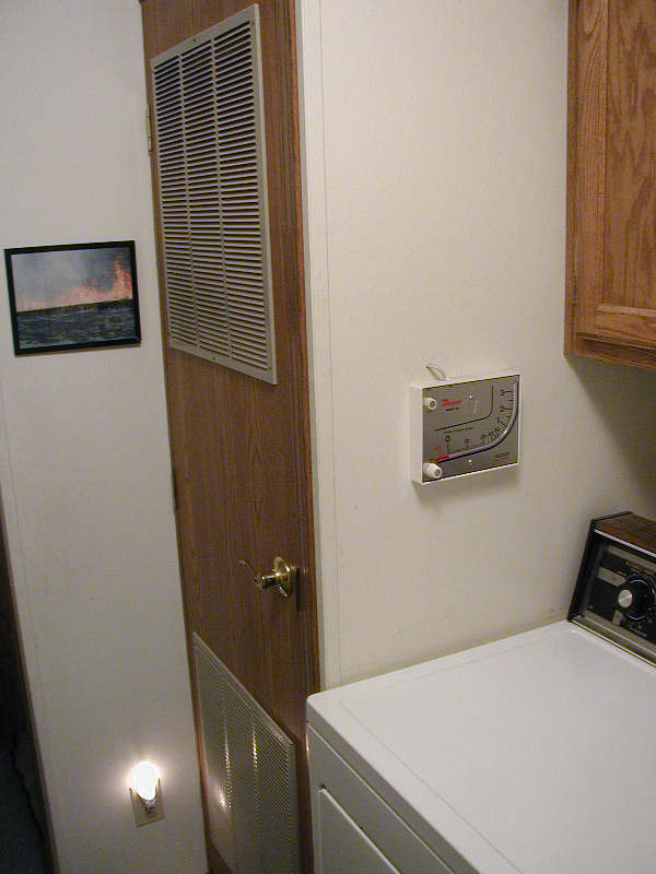 DraftGage Installed in Furnace Cabinet